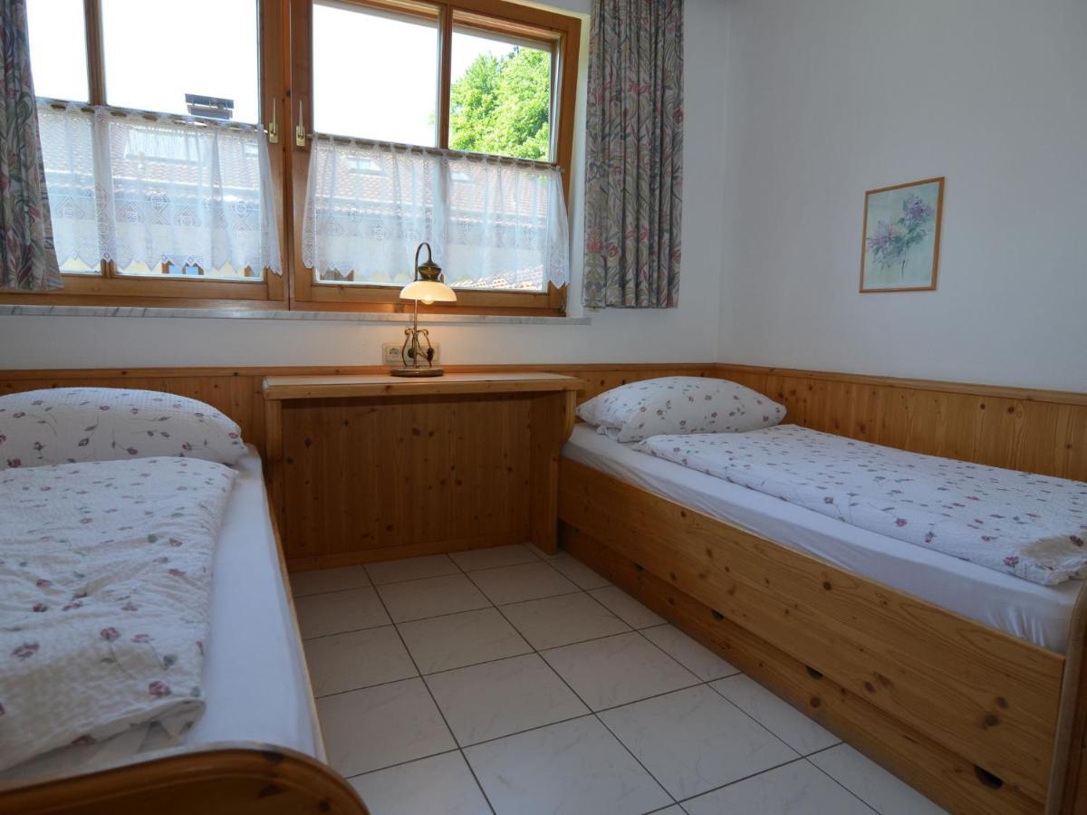 Charming Apartment in Sch nau am K nigsee with Barbecue Mitterbach Zimmer foto